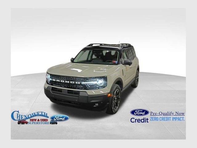 2025 Ford Bronco Sport Outer Banks's photo