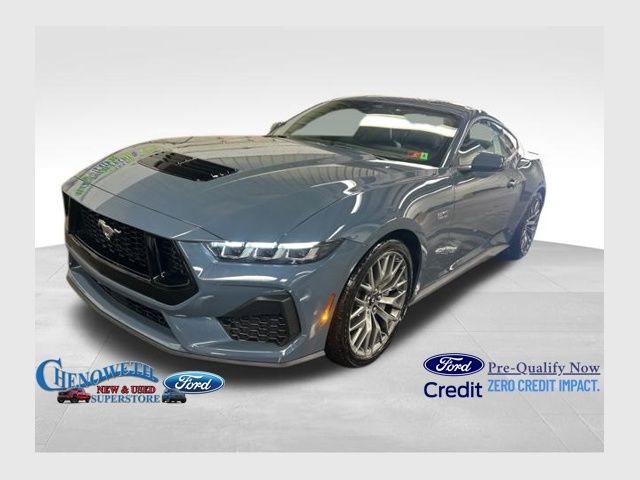 2025 Ford Mustang GT Premium's photo