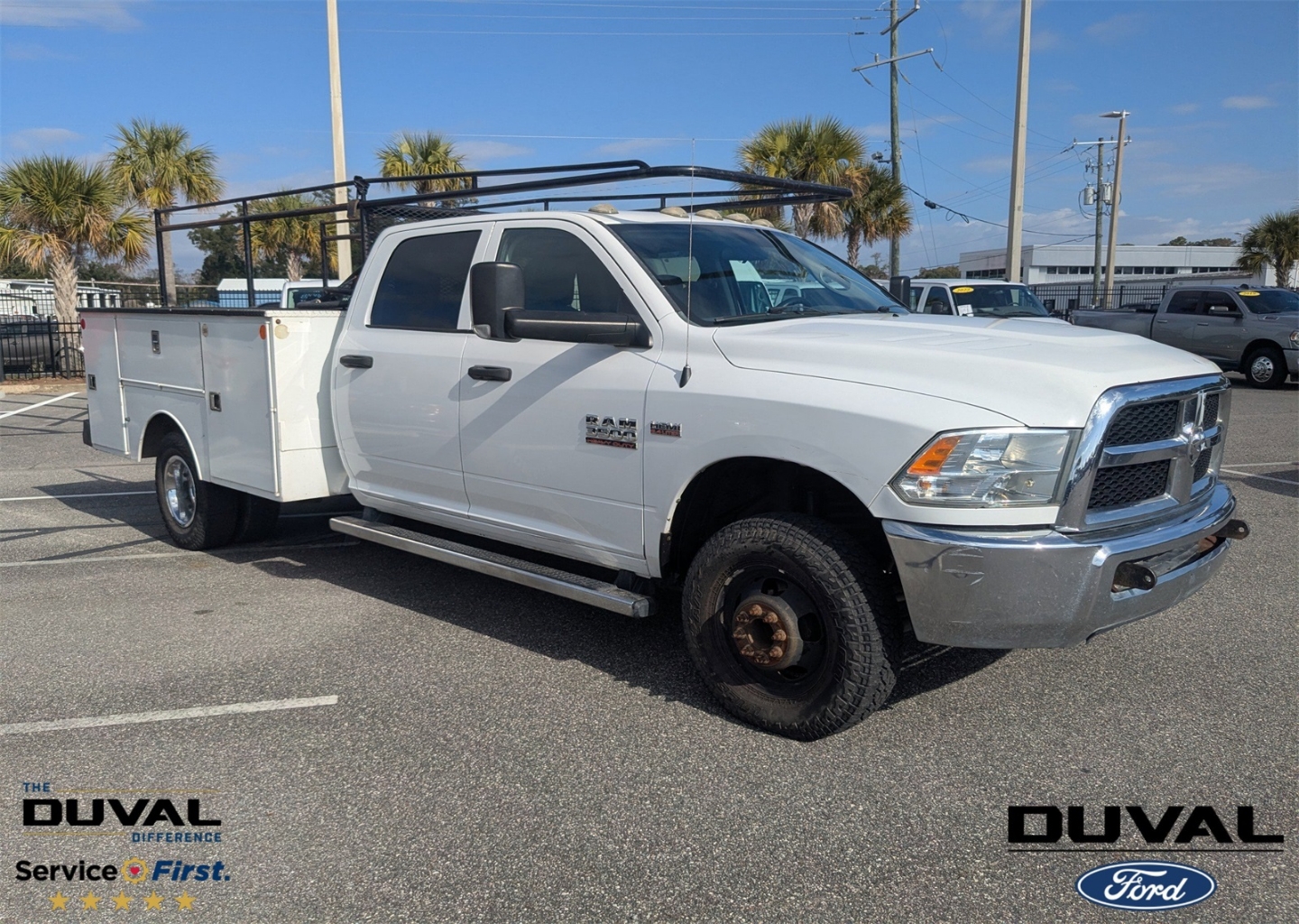 2015 RAM Ram 3500 Chassis Cab Tradesman's photo