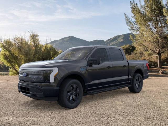 2025 Ford F-150 Lightning Flash