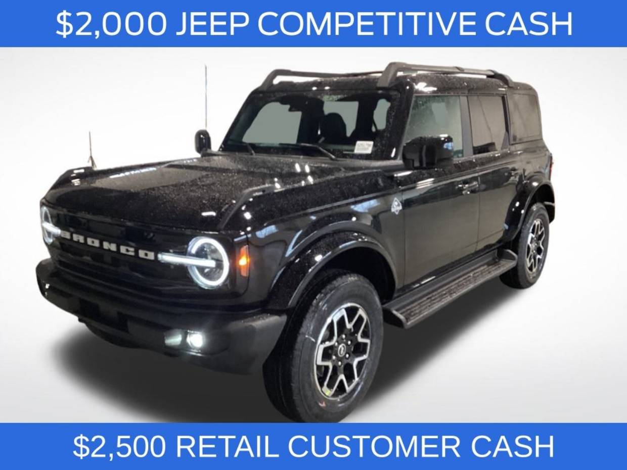 2025 Ford Bronco 4-Door Outer Banks's photo