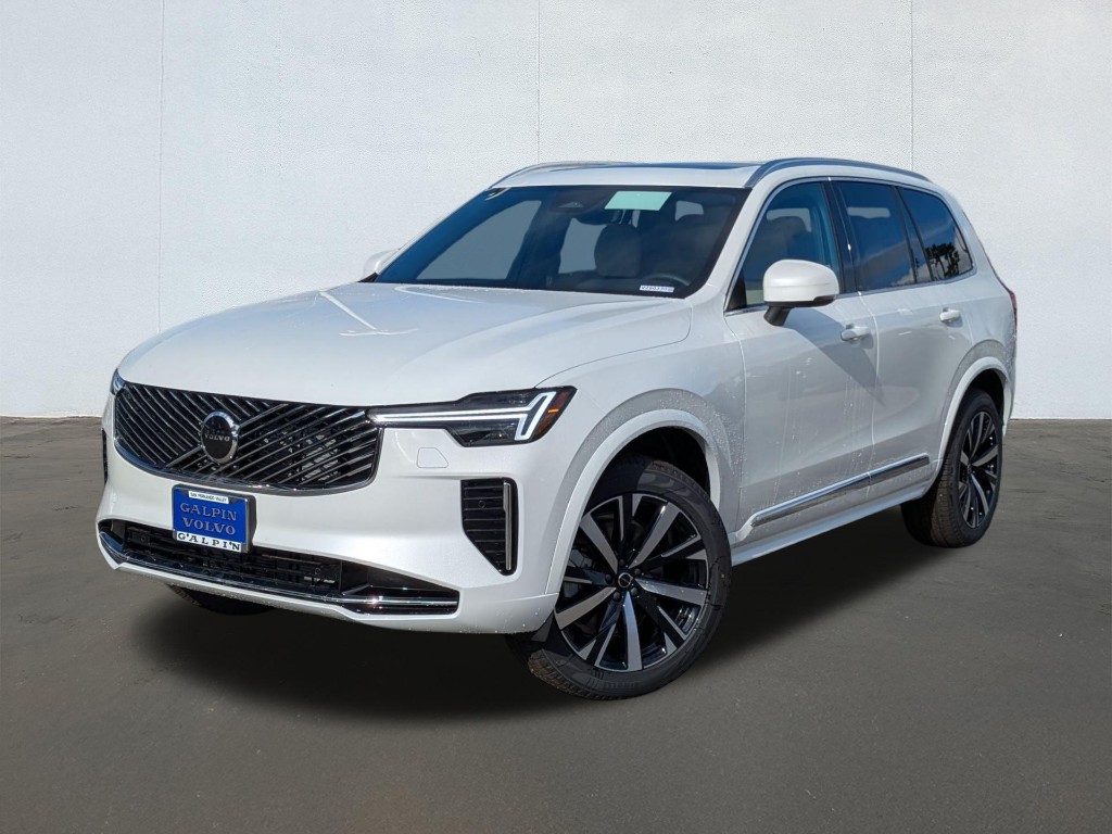 2026 Volvo XC90 B6 Core Bright