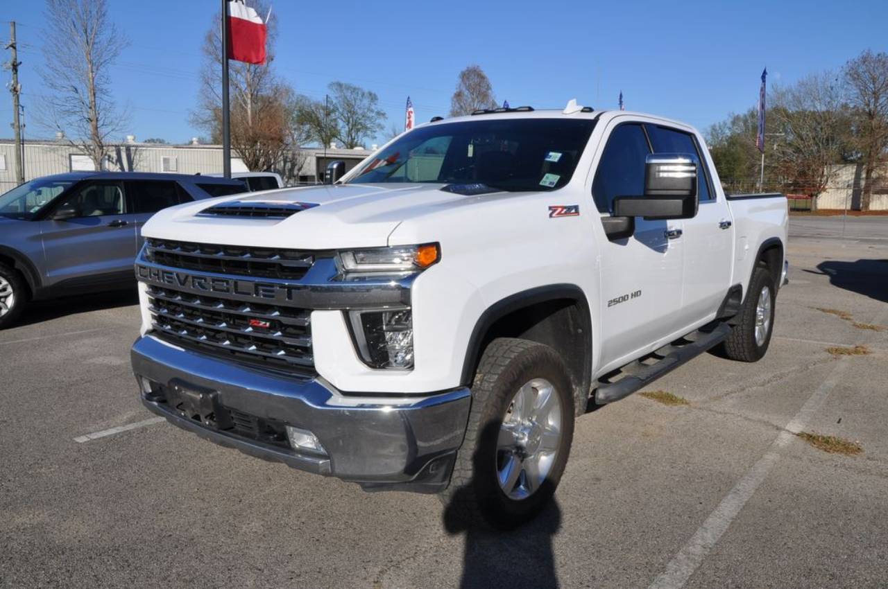 2022 Chevrolet Silverado 2500HD LTZ's photo