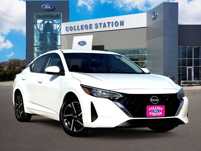 2024 Nissan Sentra SV's photo