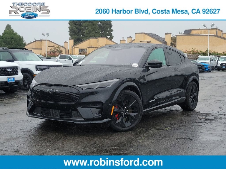 2025 Ford Mustang Mach-E GT
