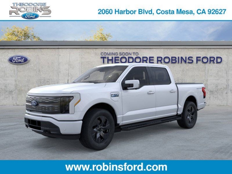 2025 Ford F-150 Lightning LARIAT