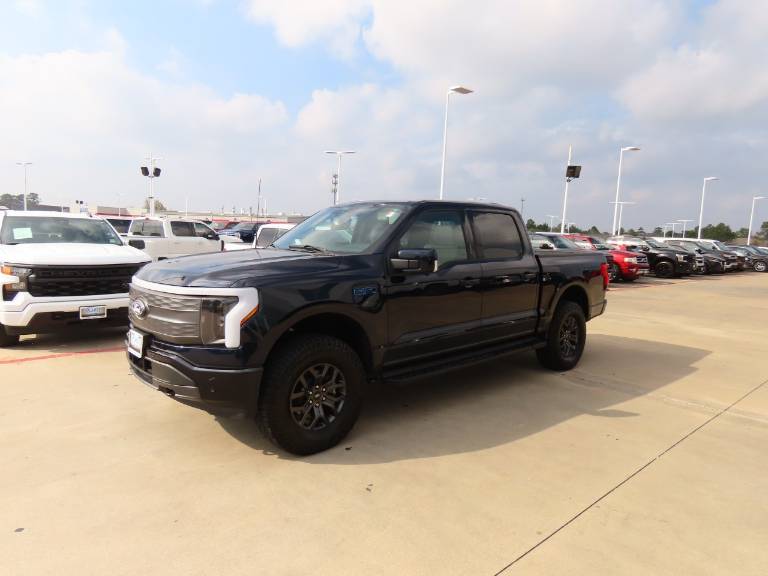 2025 Ford F-150 Lightning LARIAT 4WD SuperCrew 5.5' Box