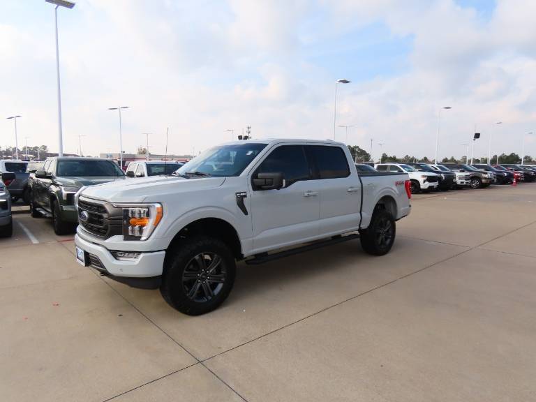 2023 Ford F-150 XLT 4WD SuperCrew 5.5' Box