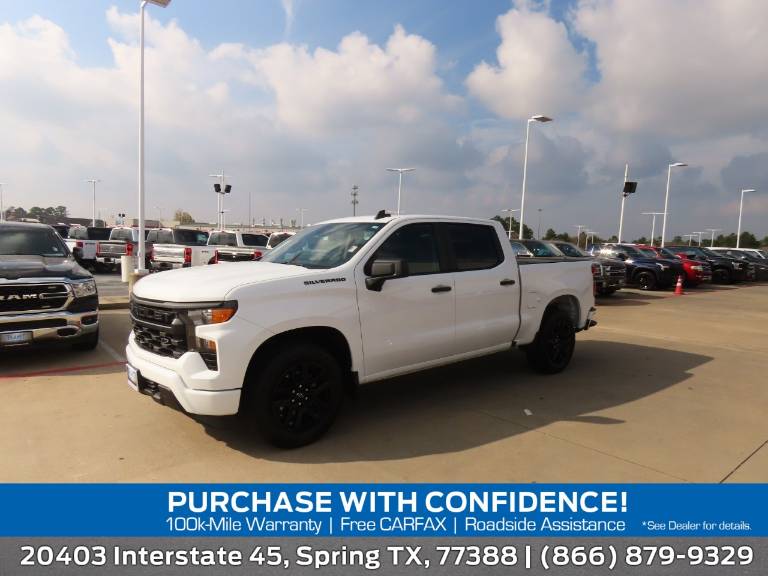 2024 Chevrolet Silverado 1500 2WD Crew Cab 147 Custom