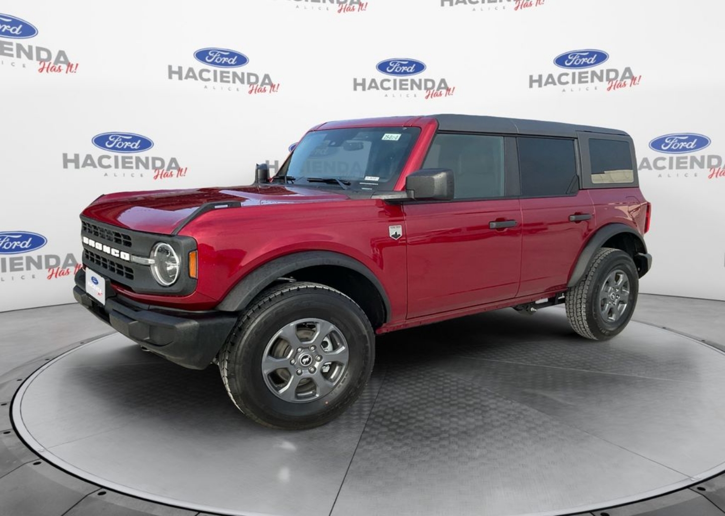 2025 Ford Bronco 4-Door Big Bend's photo