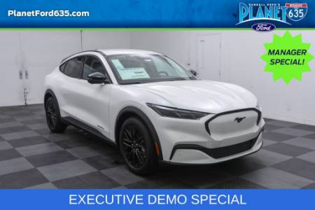2025 Ford Mustang Mach-E Select