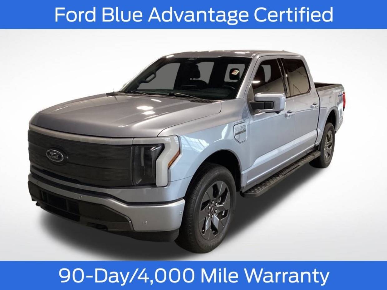 2022 Ford F-150 Lightning Lariat's photo