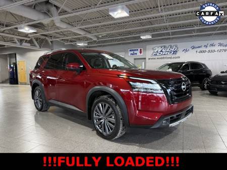2024 Nissan Pathfinder SL