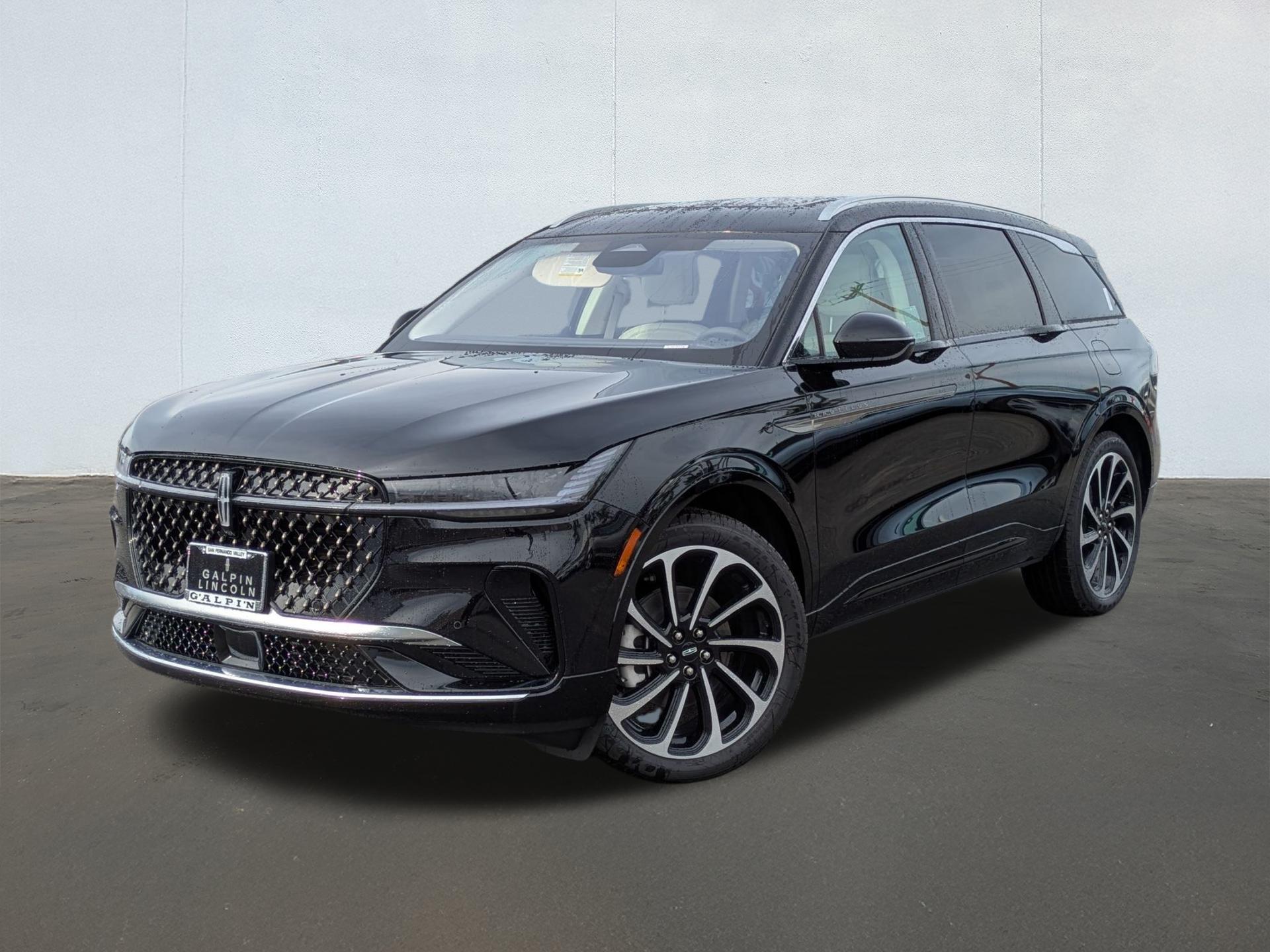 2026 Lincoln Nautilus Black Label's photo