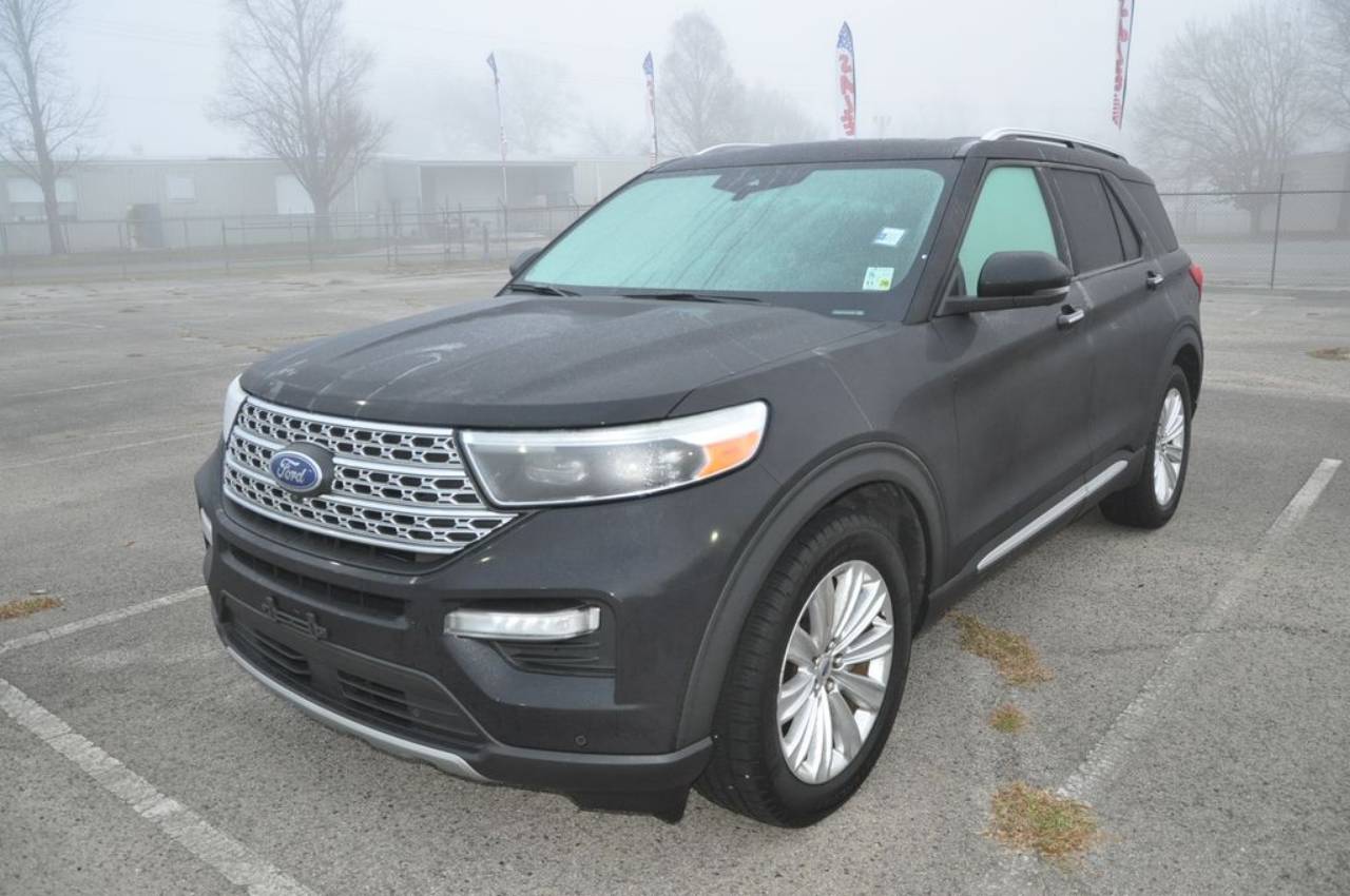 2020 Ford Explorer Limited's photo