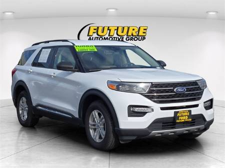 2024 Ford Explorer XLT