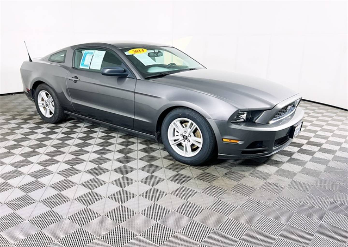 2014 Ford Mustang V6's photo