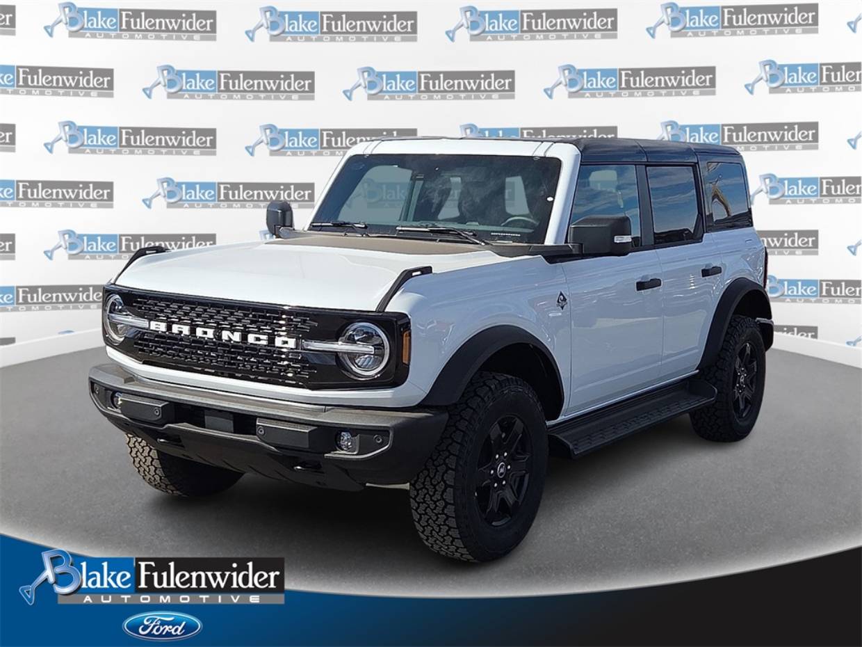 2025 Ford Bronco Outer Banks's photo