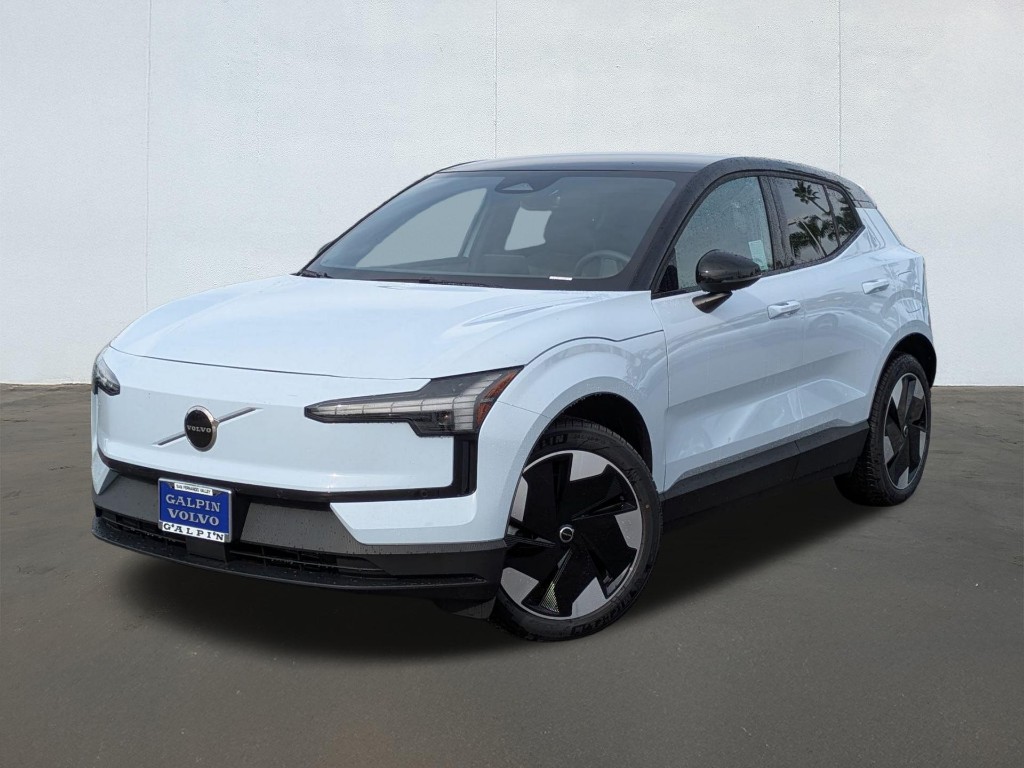 2026 Volvo EX30 Plus