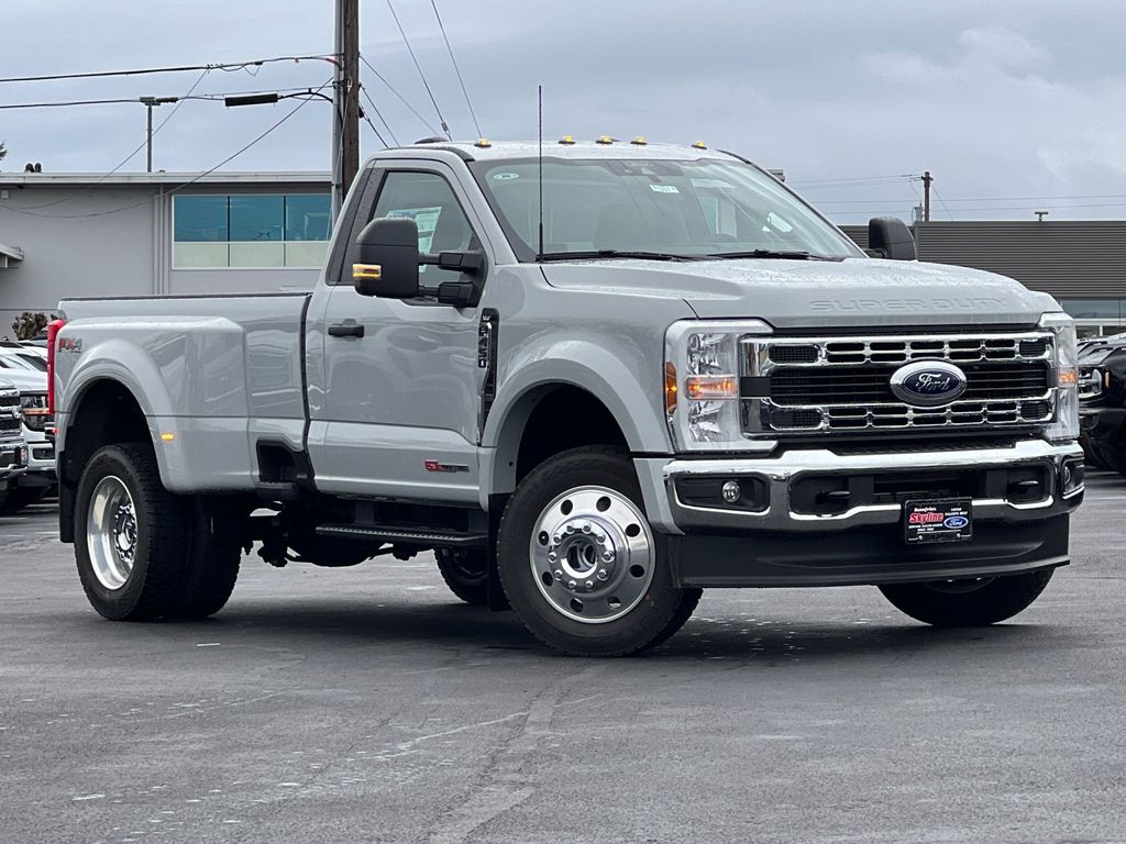 2026 Ford F-450SD XLT