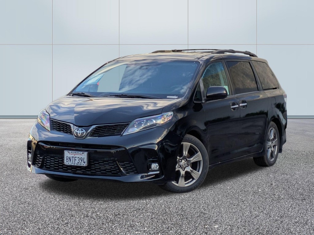 2020 Toyota Sienna SE Premium