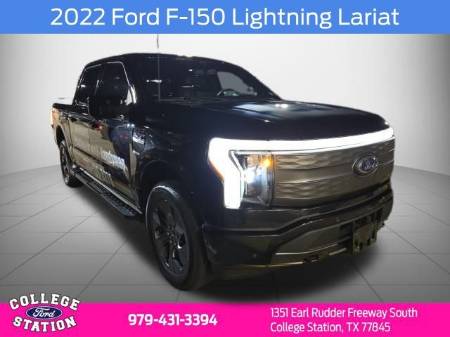 2022 Ford F-150 Lightning LARIAT