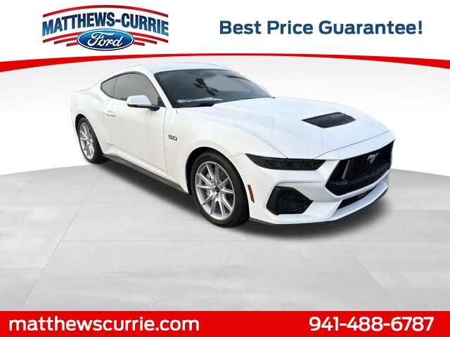 2026 Ford Mustang GT Premium's photo