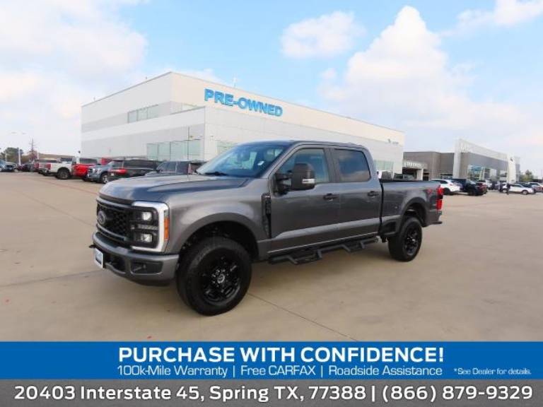 2023 Ford Super Duty F-250 SRW XL 4WD Crew Cab 6.75' Box