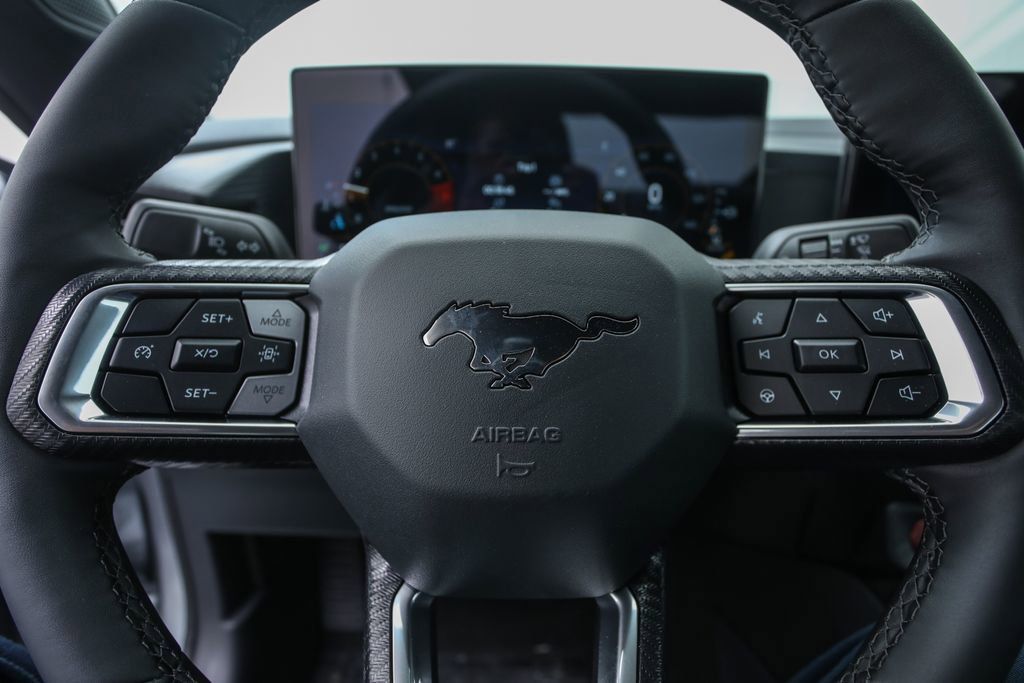 2025 Ford Mustang EcoBoost Fastback - Photo 16