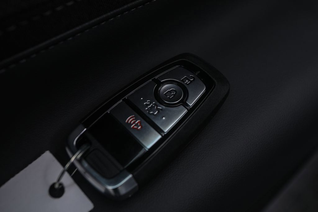2025 Ford Mustang EcoBoost Fastback - Photo 32