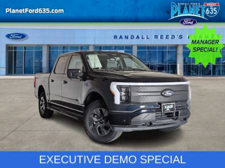 2025 Ford F-150 Lightning Flash