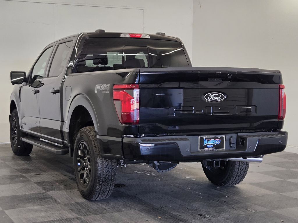 2025 Ford F-150 XLT - Photo 9