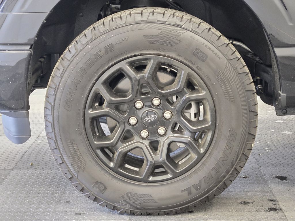 2025 Ford F-150 XLT - Photo 15