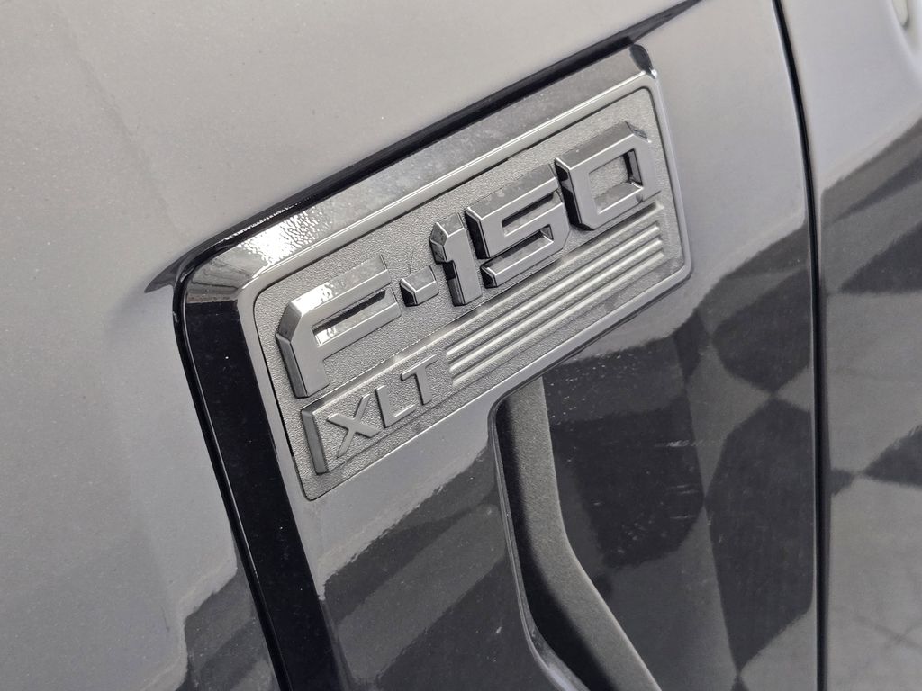 2025 Ford F-150 XLT - Photo 19
