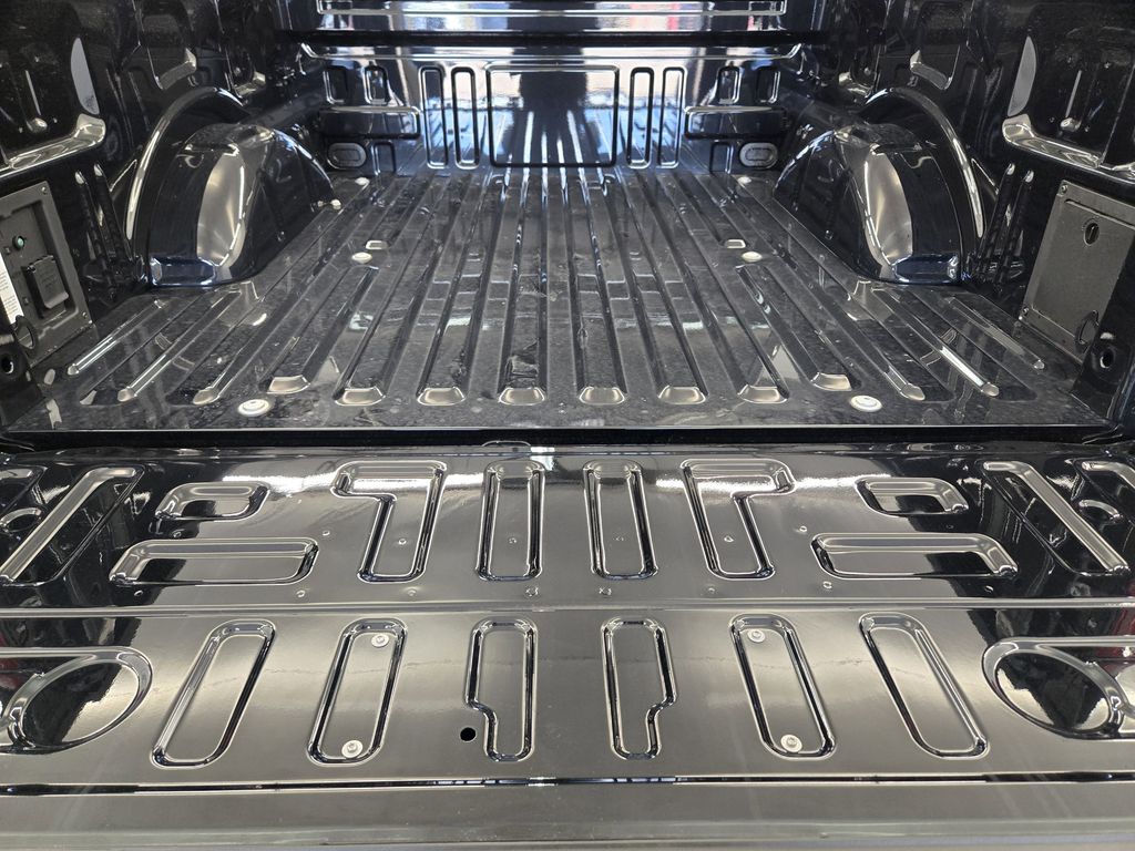 2025 Ford F-150 XLT - Photo 43