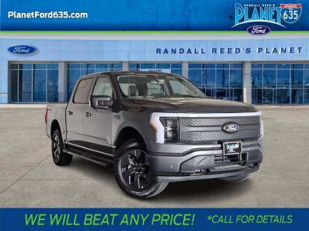 2025 Ford F-150 Lightning Flash