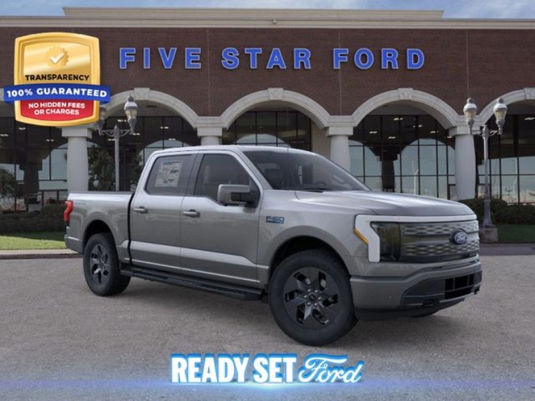 2025 Ford F-150 Lightning LARIAT