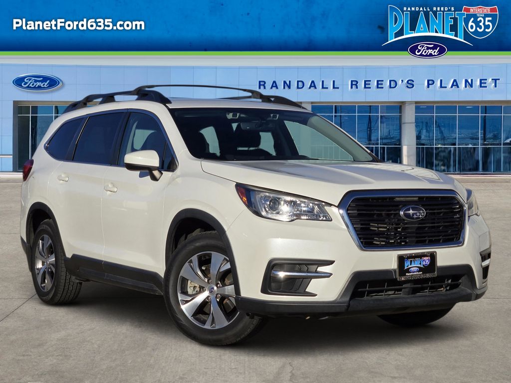 2020 Subaru Ascent Premium's photo