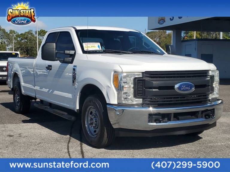 2017 Ford Super Duty F-250 SRW XL