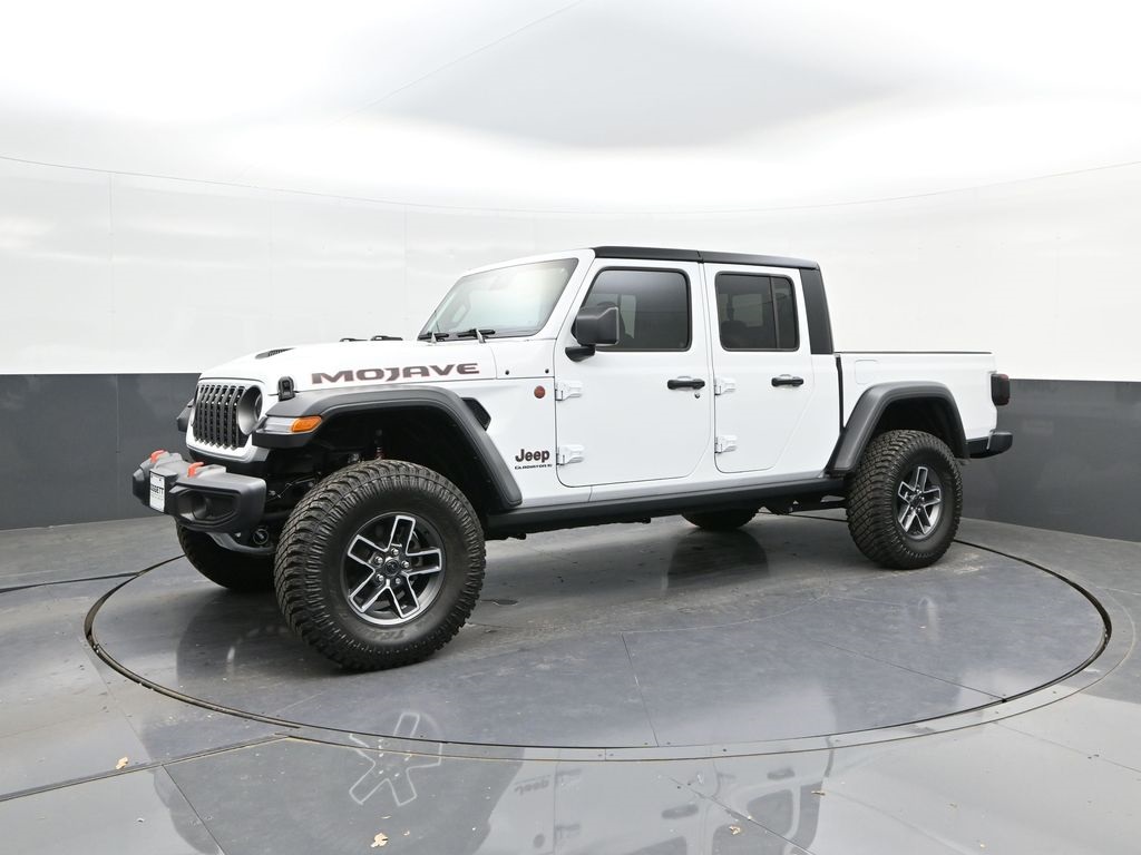 2025 Jeep Gladiator Mojave's photo