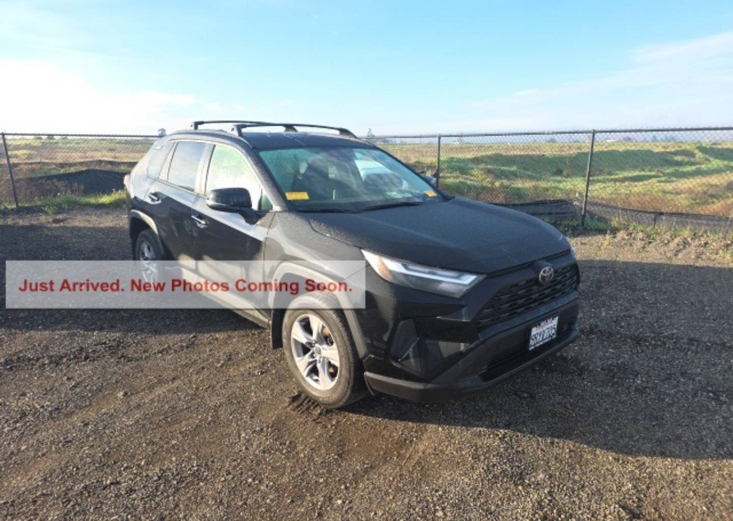 2025 Toyota RAV4 XLE's photo