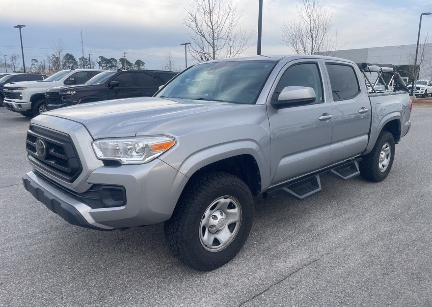 2021 Toyota Tacoma SR's photo