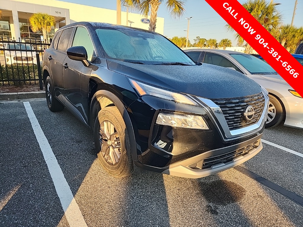 Used 2023 Nissan Rogue SV