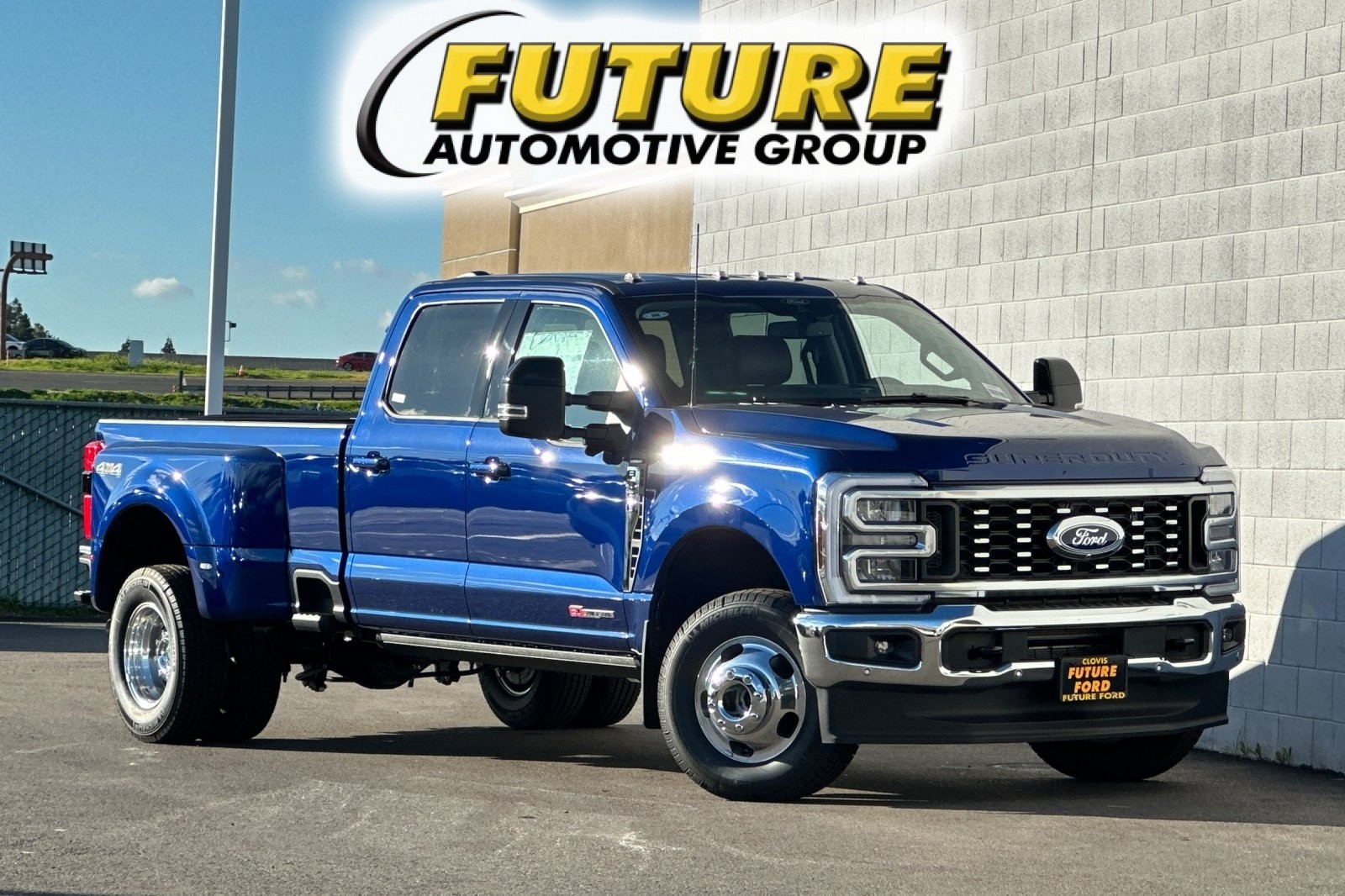 2026 Ford F-350 Super Duty Lariat's photo