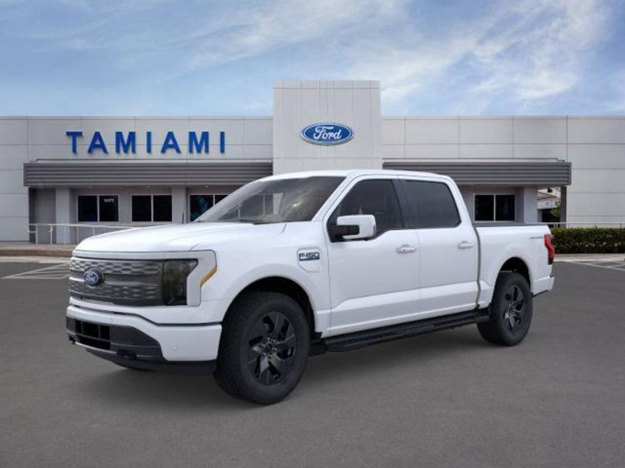 2025 Ford F-150 Lightning Lariat's photo