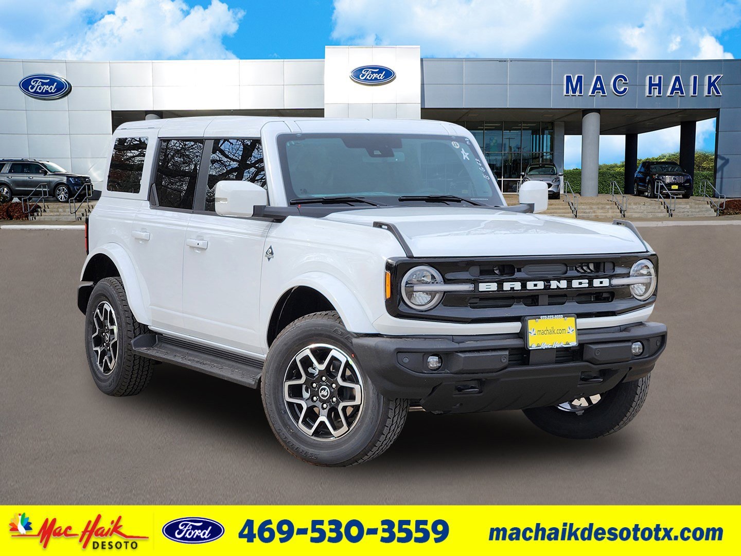 2025 Ford Bronco 4-Door Outer Banks's photo