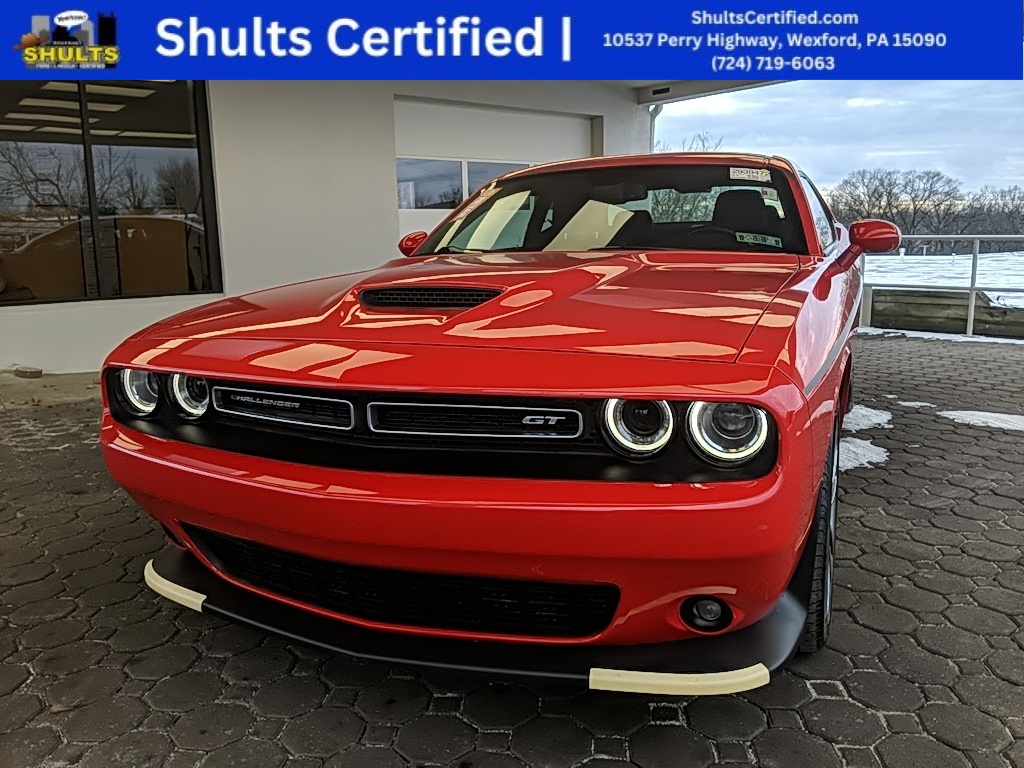 2022 Dodge Challenger GT's photo