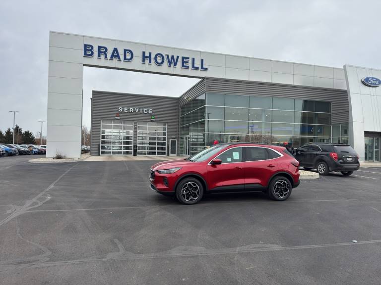 2026 Ford Escape Platinum