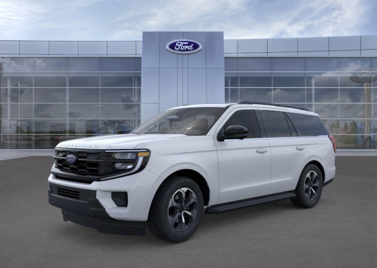 2026 Ford Expedition Active's photo