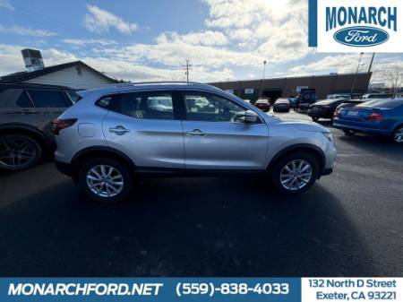 2022 Nissan Rogue Sport SV